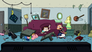 Clarence - Man of the House episode - 062