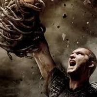 Medusa S Head Clash Of The Titans Wiki Fandom At the point he was fighting medusa he didn't consider himself a hero and was said to still be more or medusa wasn't even truly sentient at the point she fought perseus, and him reflecting breaker. clash of the titans wiki