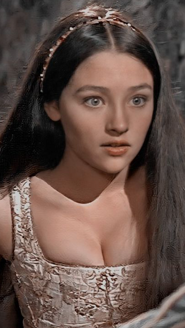 Juliet Capulet Necklace