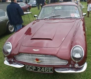Aston Martin DB6
