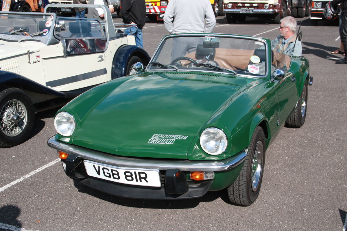 Triumph Spitfire | Classic Cars Wiki | Fandom