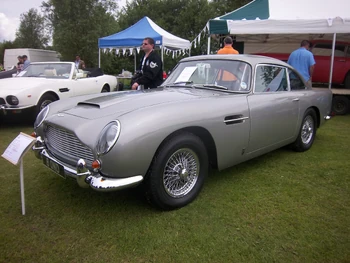 Aston Martin DB5