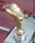 Rolls-Royce Spirit of Esctasy (gold)