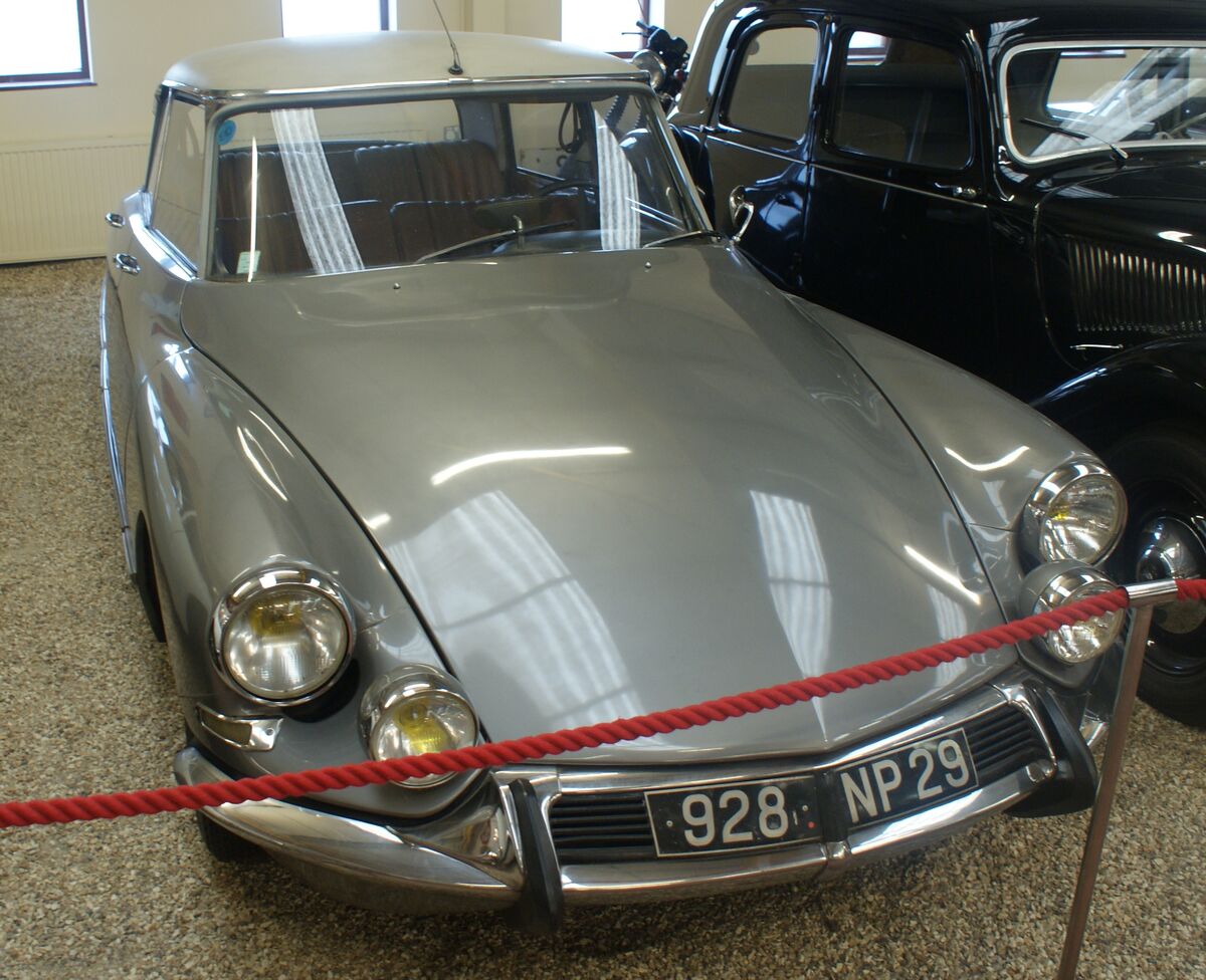 Citroën DS – Wikipedia