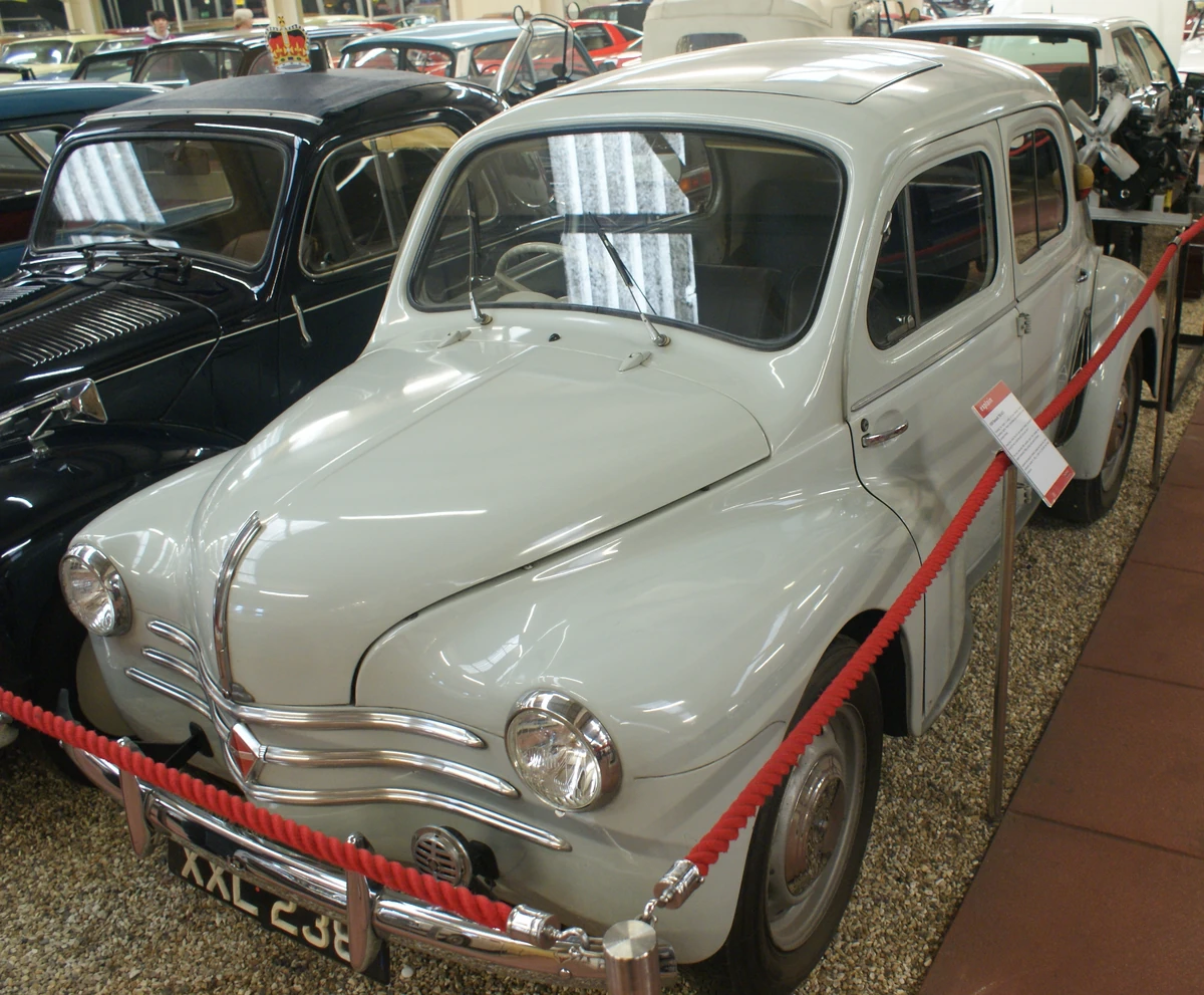 Paya Renault 4CV – Miniature Voiture Ancienne – Collection – Occasion