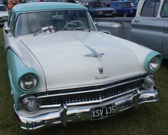 1955 Ford Fairlane