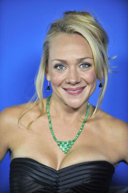 Nicole Sullivan.jpg
