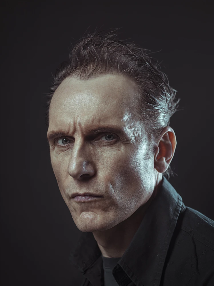 Julian Bleach Close To The Enemy Wiki Fandom Latest