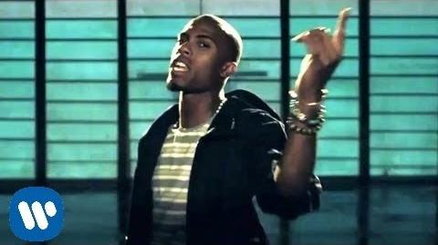 B.o.B - Airplanes ft. Hayley Williams of Paramore OFFICIAL VIDEO