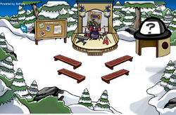 User blog:SandorL/Custom Club Penguin Rooms Ep 14 (Gary's Igloo/Lab  Finished), Club Penguin Wiki