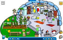 Club Penguin is Back, and All 2000's Kids are Flocking Back to their Igloos  - News18
