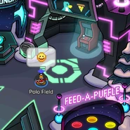 Un adelanto de una de las salas de la Kermés.(Note la Máquina de Juegos Desconectada).