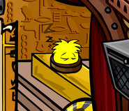 Keeper of the Stage Quest for Golden Puffle