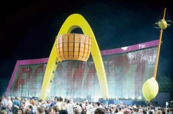 U2 POP MART ツアー　1997年　レモンバルーン NEW* U2 Popmart Tour 1997 Inflatable Blow Up Lemon (Unopened