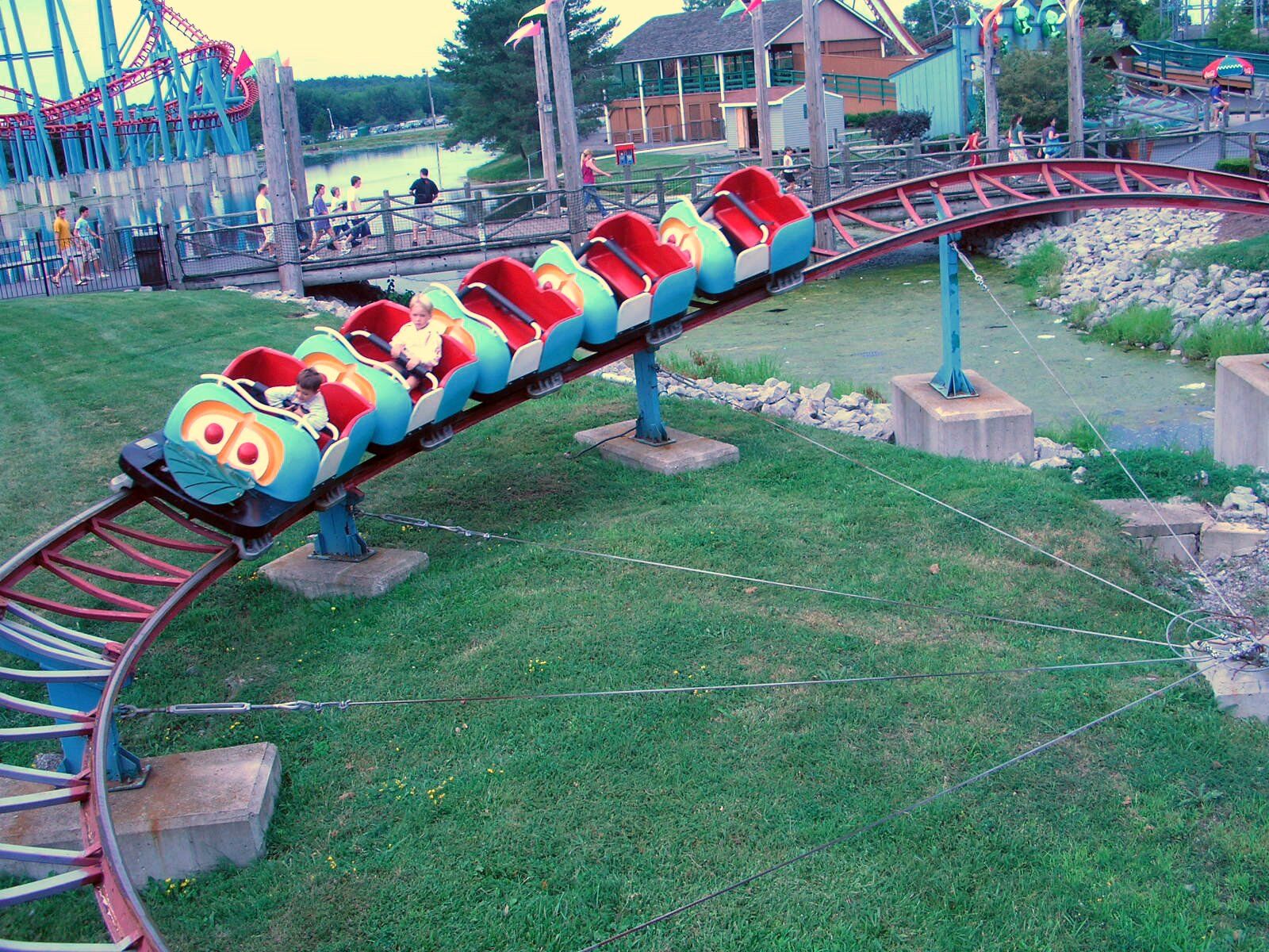 Hoot N Holler | Roller Coaster Wiki | Fandom