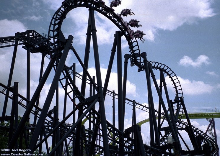 T3 (roller coaster) - Wikipedia