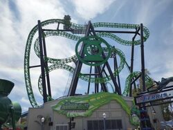 Green Lantern First Flight Roller Coaster Wiki Fandom