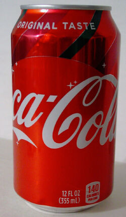 Cokeoriginal12ouncecan2holiday018.jpg