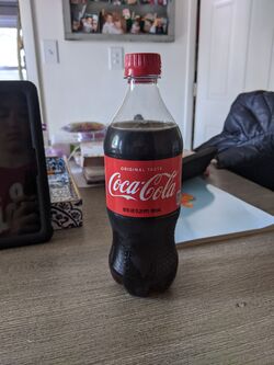 Coca Cola 20oz.jpg