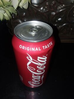 Cokeoriginal12ouncecan2018.jpg