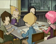 Empreintes 382.jpg (95 kB) Група на ручку.