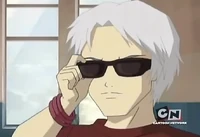 Chris opening act.png (216 KB) Chris with sunglasses.