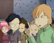 Сиси је налетела на неке ванземаљце и тотално је откачила!