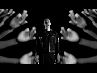 Coldplay_-_feelslikeimfallinginlove_(Official_Video)