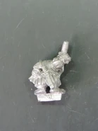 WK WKD-12 Dwarf Zweihänder Set 2 - Unitfiller pose 3 rear.jpg (26 KB) Pose 3, back