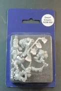 DEM068 Dwarf Boar knights on foot with hammers & shields II blister.jpg (376 KB) DEM068 Blister
