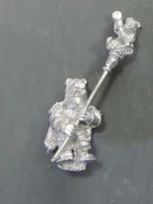 TAG DEM074 Dwarf Bear Knights Command on foot standardbearer front.jpg (26 KB) Standard bearer, front