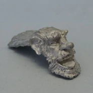 OSM Giant in a cart head right side.jpg (14 KB) Right side face