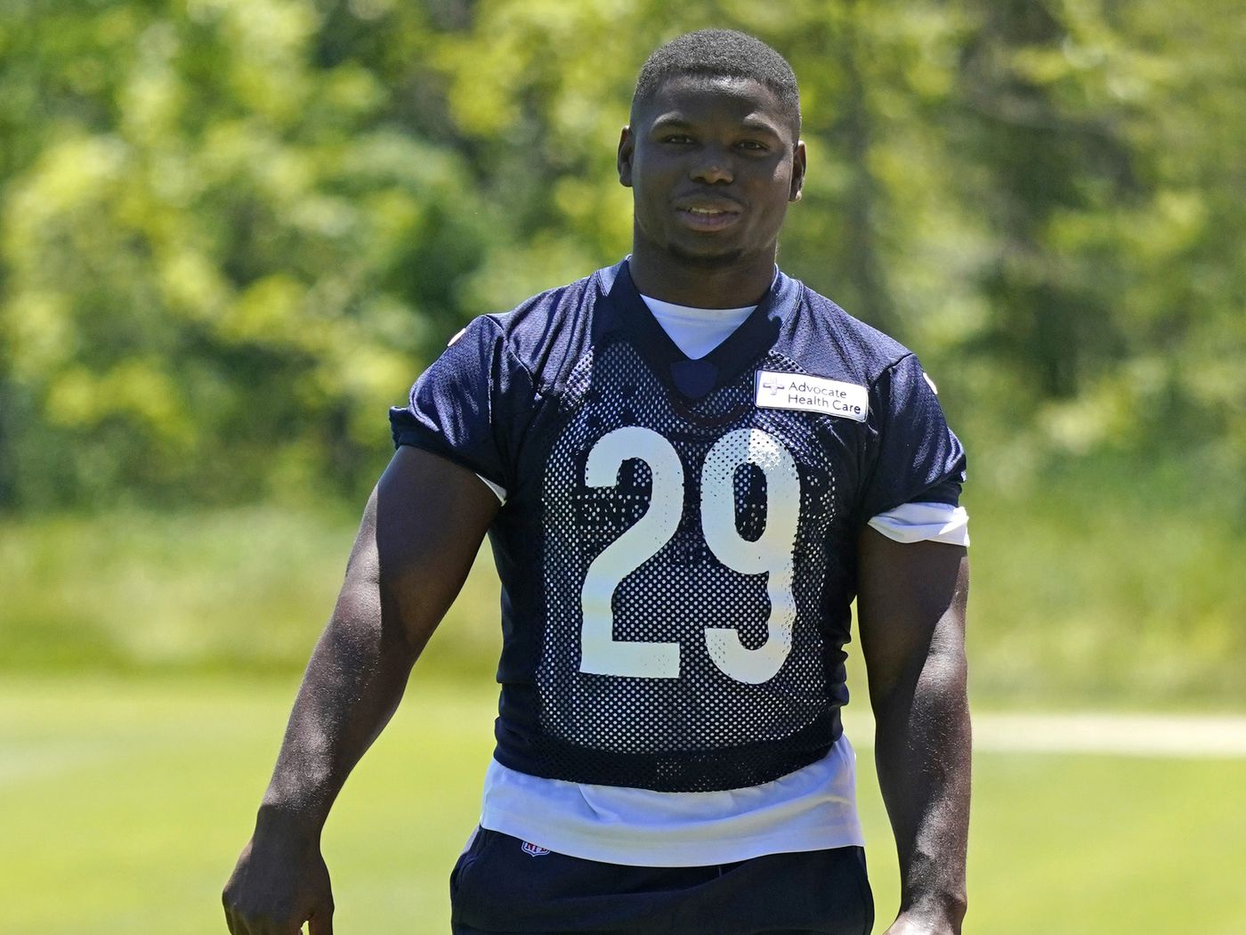 Chicago Bears running back Tarik Cohen (29) runs against Minnesota