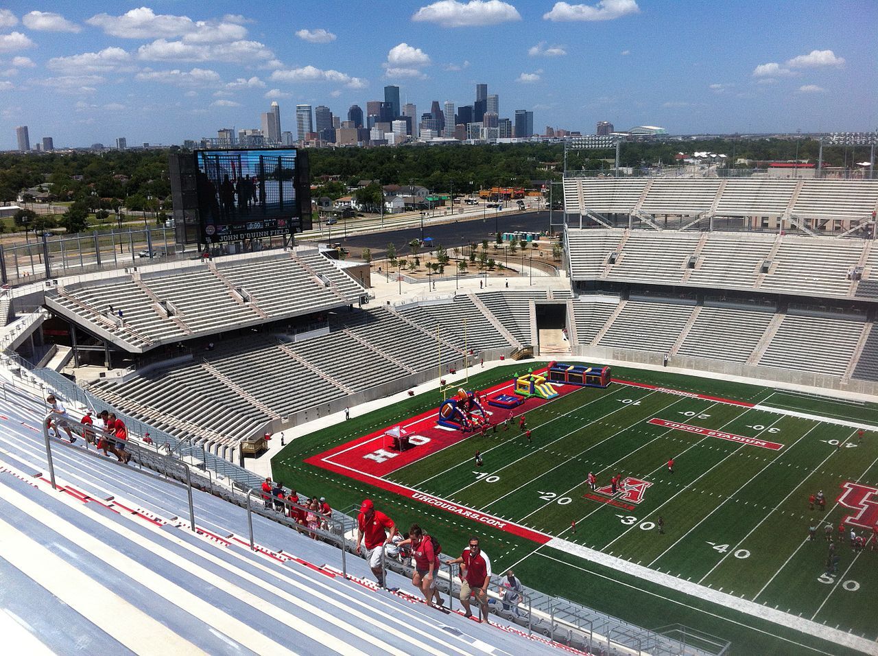 Nippert Stadium - Wikipedia