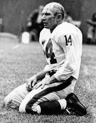 Pro Football Journal: Boundless Enthusiasm While Chasing A Title: Y.A.  Tittle