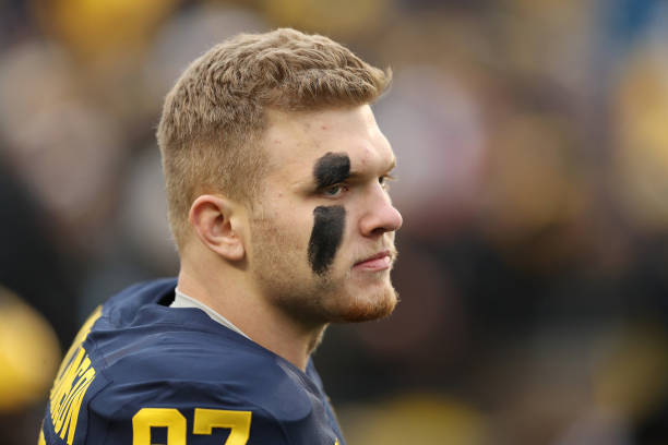 Michigan's Aidan Hutchinson wins Lombardi Award