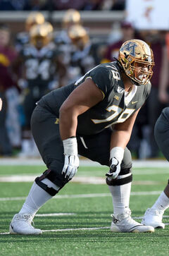 Daniel Faalele.jpg