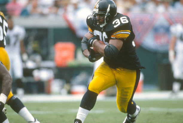 Former Steelers RB Jerome Bettis selected to Pro Football Hall of