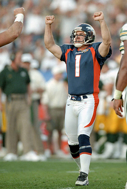 Denver Broncos: Jason Elam was the best player to ever wear No. 1