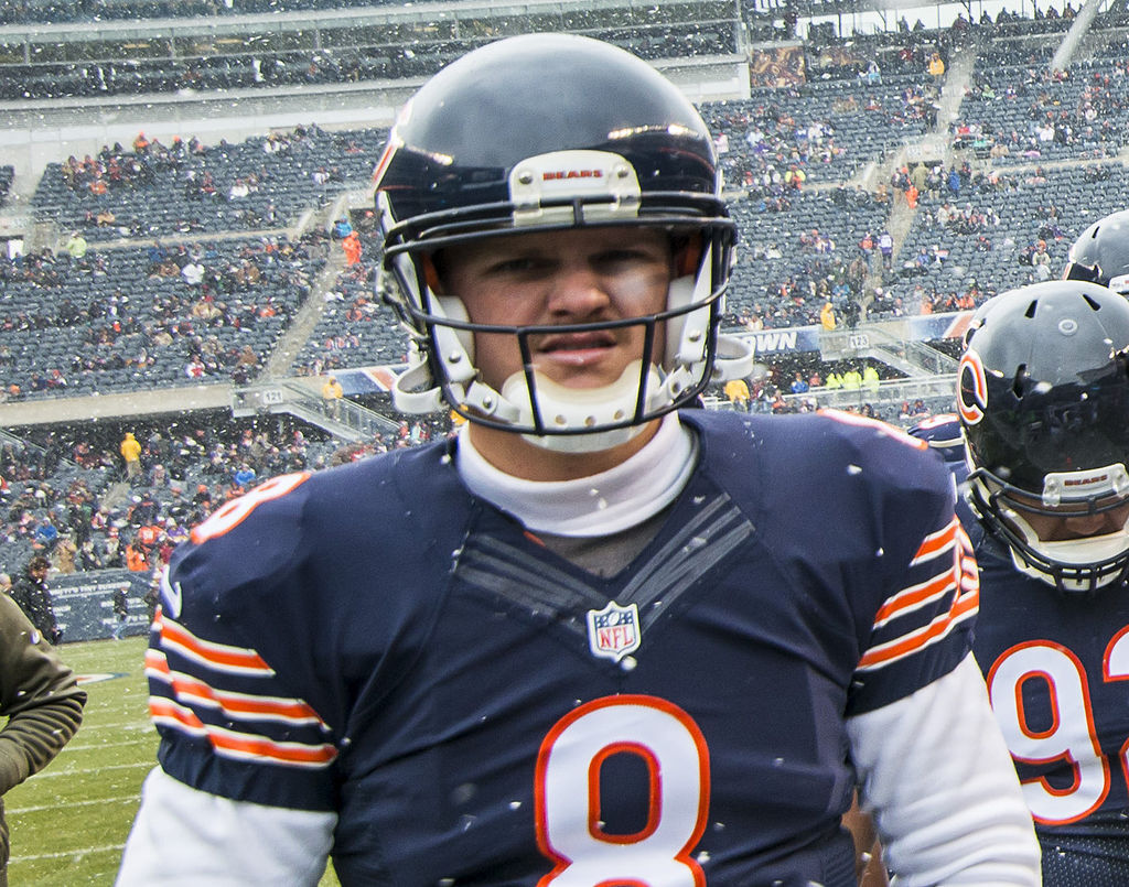 Chicago Bears head coach John Fox celebrates a field goal with Chicago Bears  center Hroniss Grasu (55) during the first half of an NFL football game  against the San Francisco 49ers, Sunday