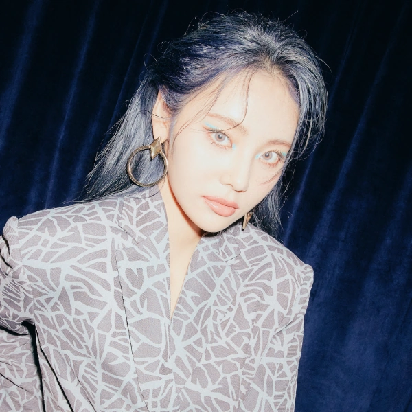 loona スローガン loona スローガン loona スローガン Final price drop official