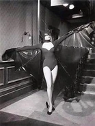 Balady 3.jpg (13 KB) Bat Lady 3