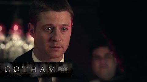 DC COMICS: Gotham (s1 ep01 Pilot)