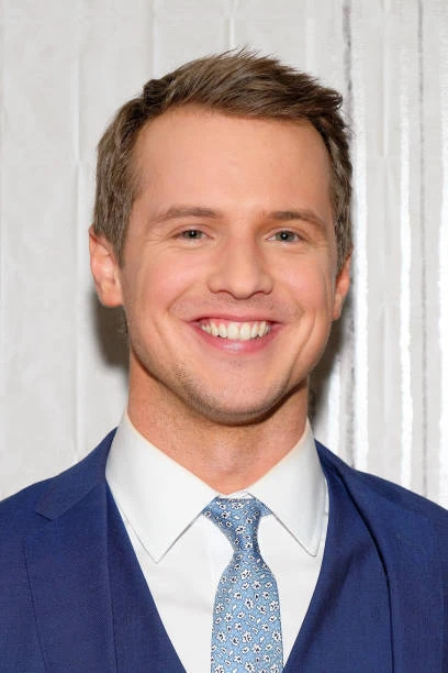 Freddie Stroma | Comicbook Actors Wiki | Fandom