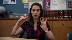 2x14-Hector elf maiden 5 Annie