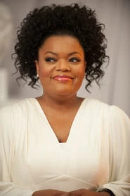 Shirley BennettEntrepreneur who became a Five due to her friendly personality. She led the Fives until she was down voted to a "One" MeowMeowBeenz rank and sent to the "Outlands".