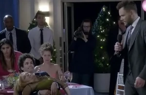 S06E12-Garrett's Mom faints