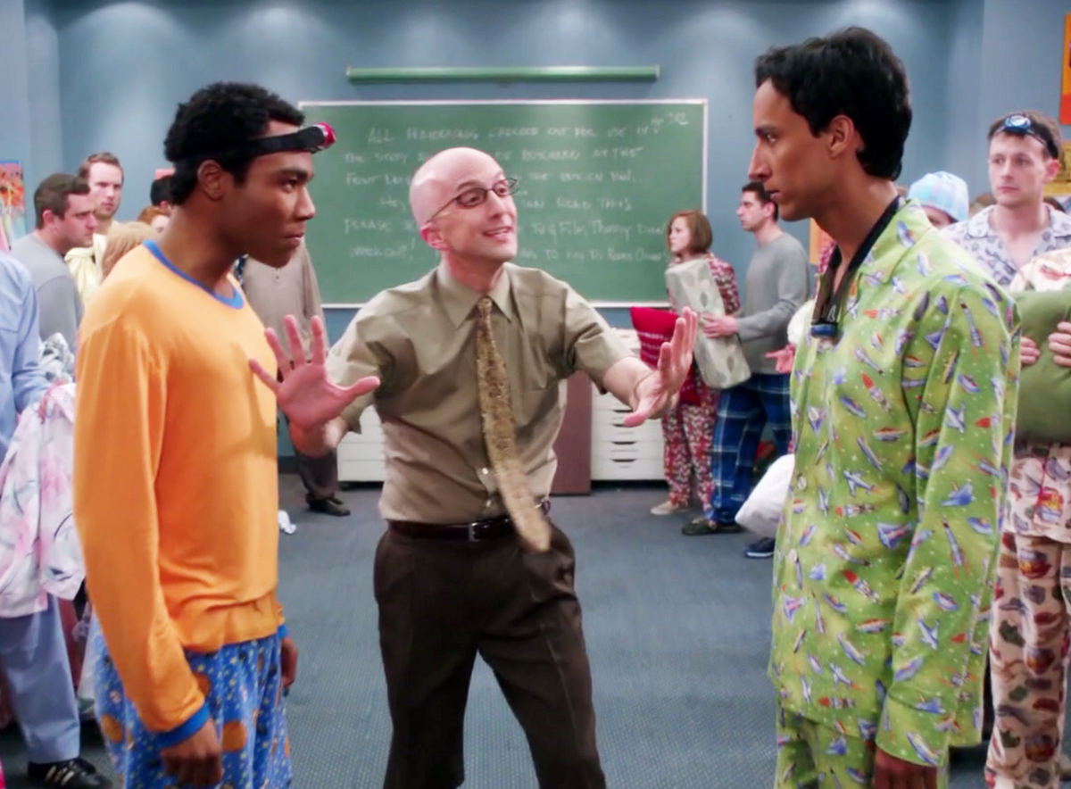 Why Community Lost A Recurring Character In Last Week's Basic Lupine  Urology