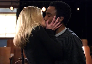 Britta kiss troy