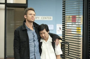 2x12 promo pic 13.jpg (108 KB)